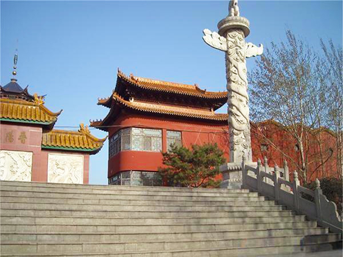 墓园楼梯